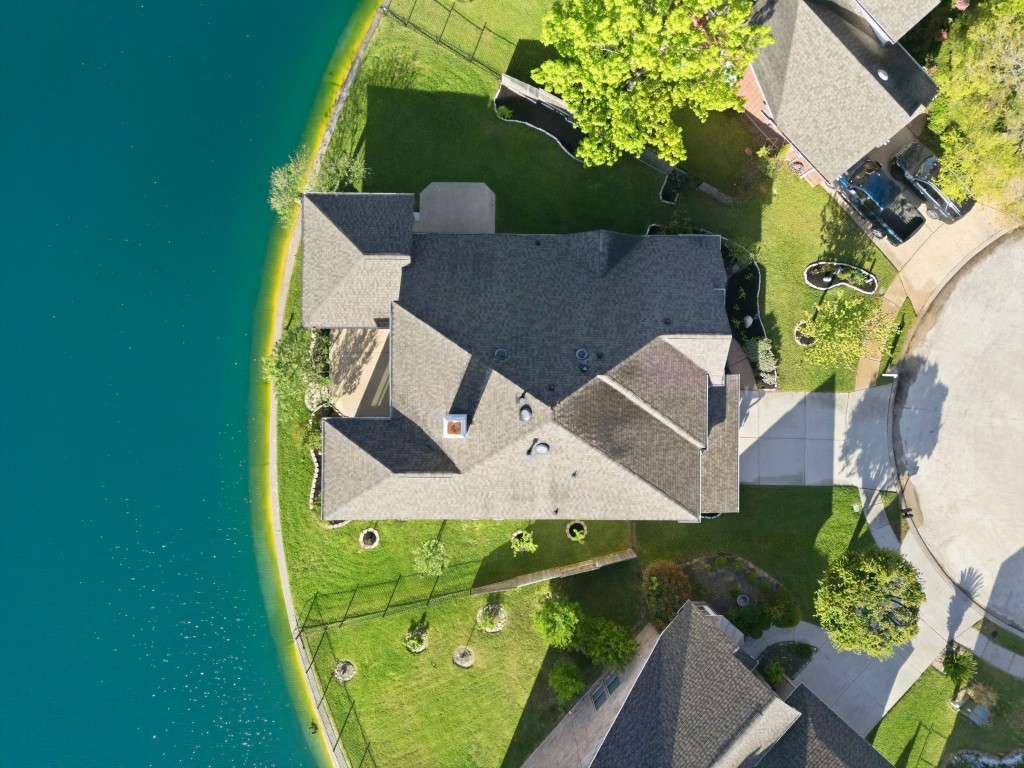 10103 Lazy Lagoon Houston, TX 77065 - Photo 50 of 50 an aerial view of a house with a yard