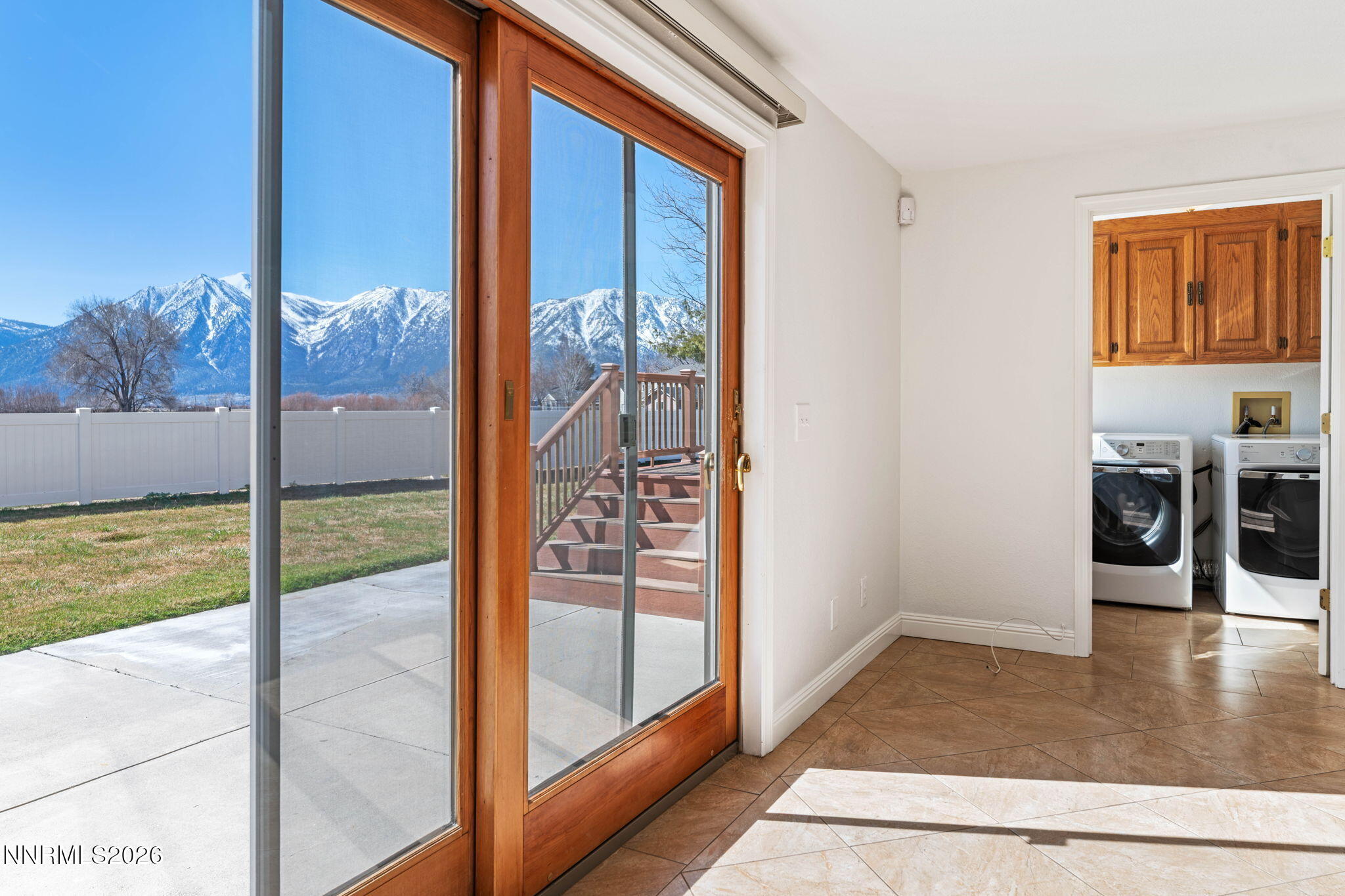 1663 Mackland Avenue Minden, NV 89423 - Photo 13 of 27 22-web-or-mls-DSC_1100