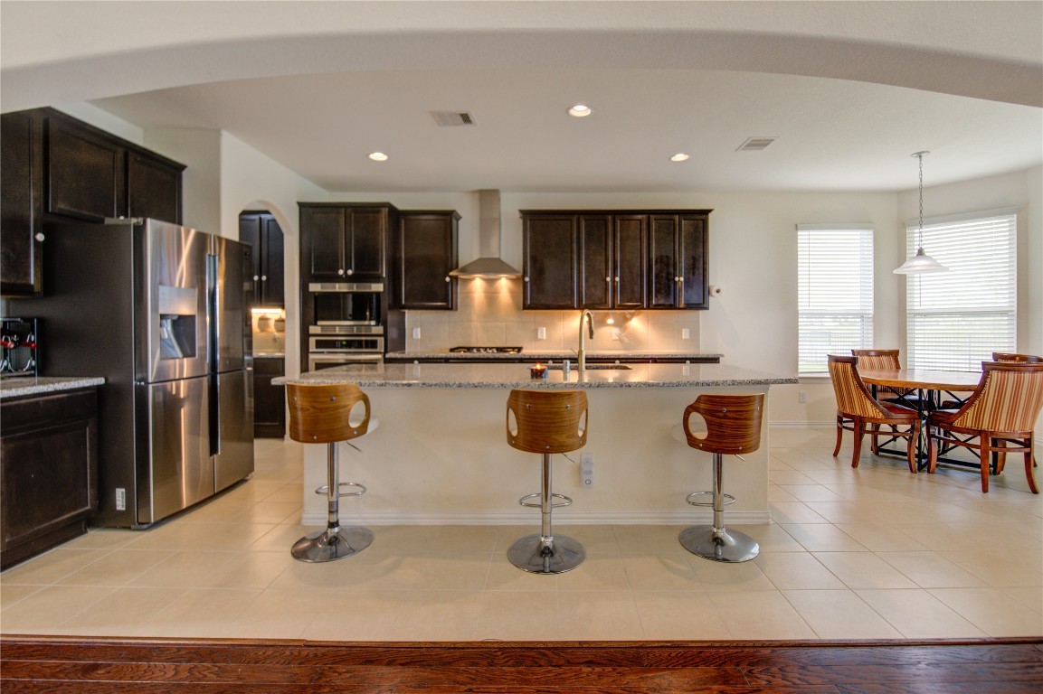 4602 Kingston Shores Lane Rosharon, TX 77583 - Photo 15 of 38 Gourmet Kitchen with Stainless Steel Appliances
