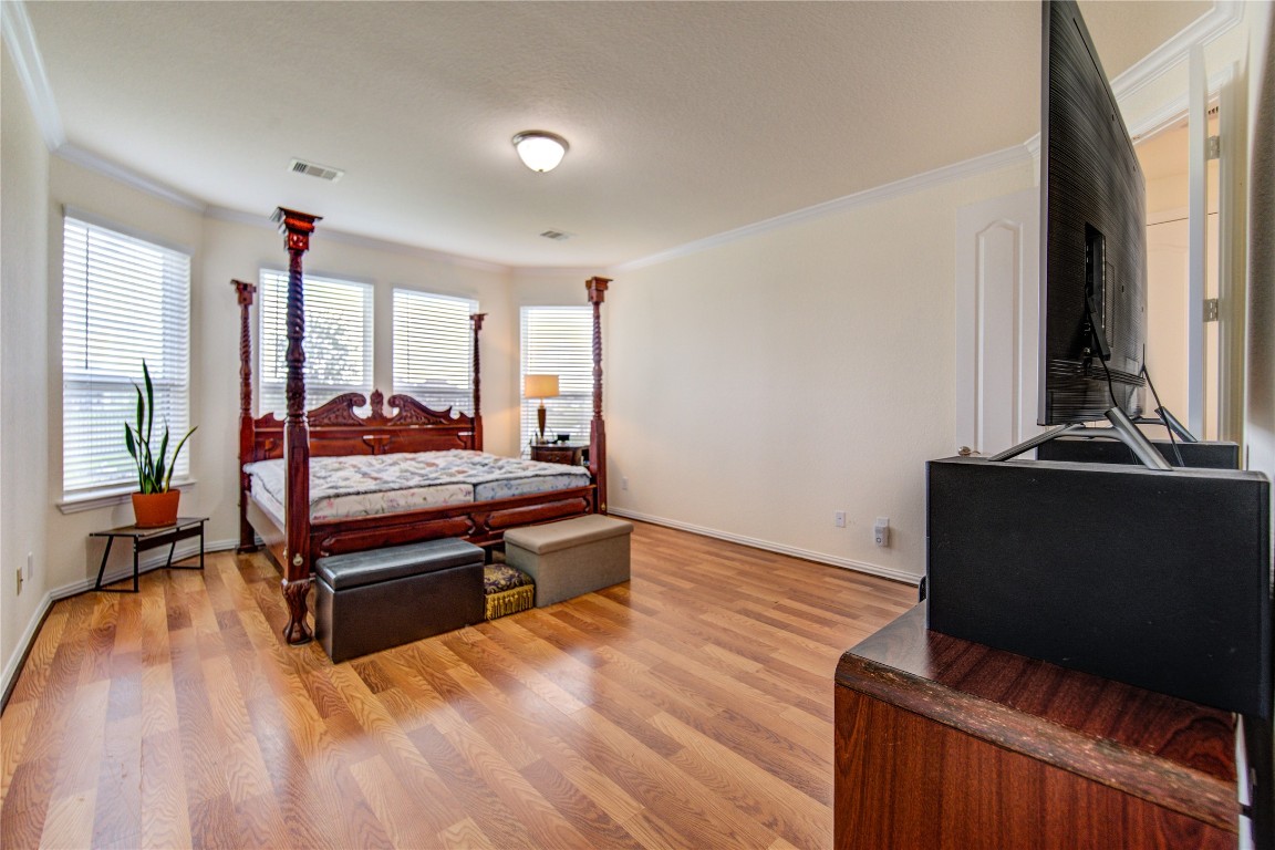 4602 Kingston Shores Lane Rosharon, TX 77583 - Photo 20 of 38 Primary 1st floor