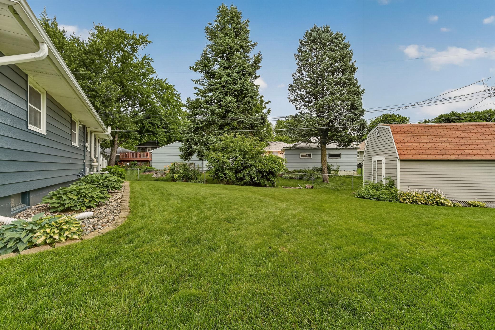 1810 25th Avenue Northwest Rochester, MN 55901 - Photo 28 of 38