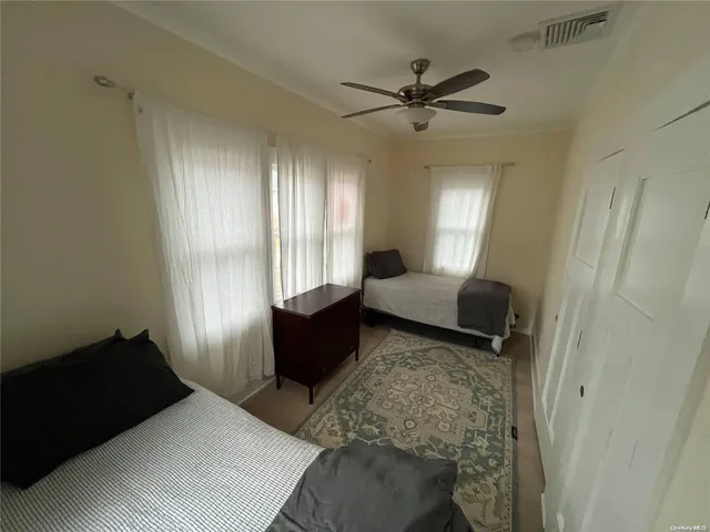 $7,000 | 600 Bayberry Walk, Ocean Beach, NY 11770