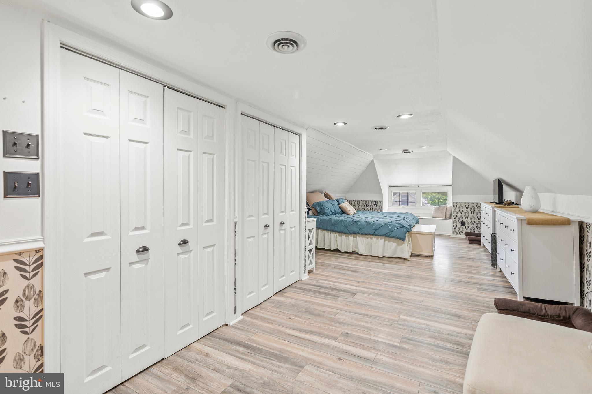 118 Willow Road Wallingford, PA 19086 - Photo 21 of 33 Master Bedroom