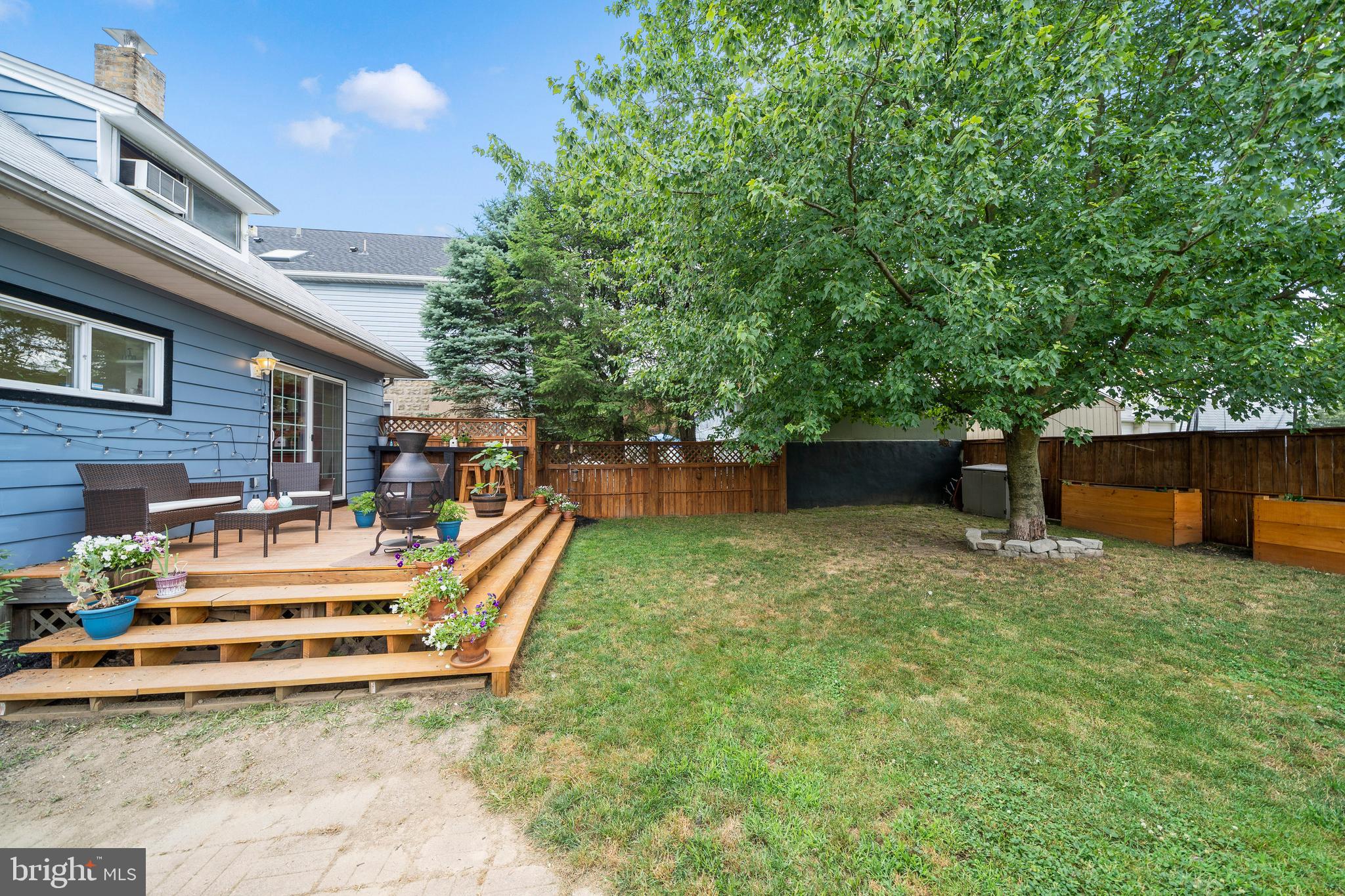 118 Willow Road Wallingford, PA 19086 - Photo 31 of 33 Backyard