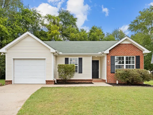 $310,000 | 1428 Eastwoods Drive, Murfreesboro, TN 37130