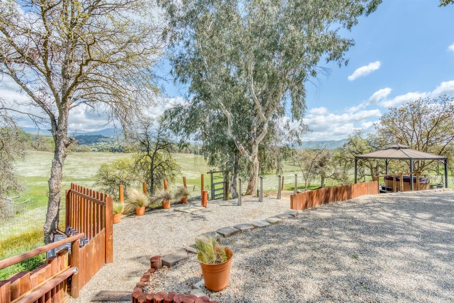 14992 Morgan Canyon Road Prather, CA 93651 - Photo 12 of 49 Gallery Image 12