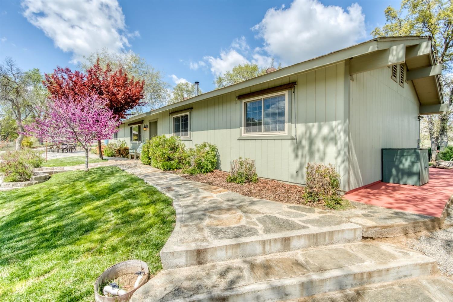 14992 Morgan Canyon Road Prather, CA 93651 - Photo 5 of 49 Gallery Image 5