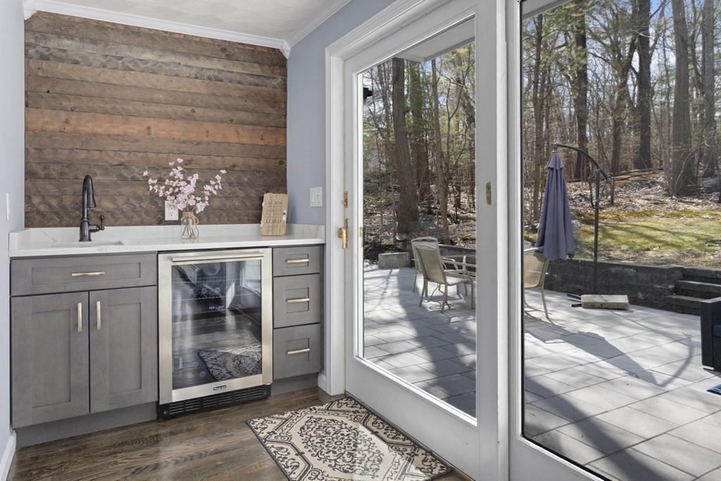 49 Great Woods Road Saugus, MA 01906 - Photo 15 of 42 Gallery Image 15