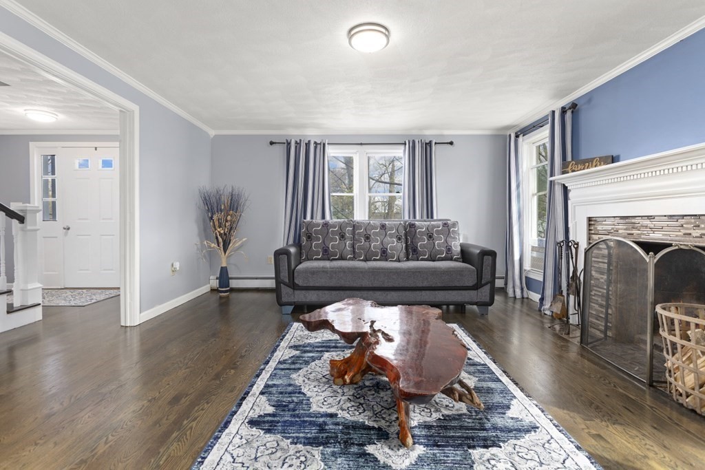 49 Great Woods Road Saugus, MA 01906 - Photo 7 of 42 Gallery Image 7