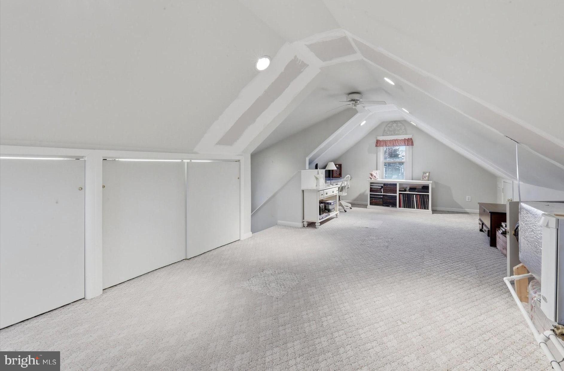 148 Sycamore Road Havertown, PA 19083 - Photo 22 of 29 a big room with closet and windows