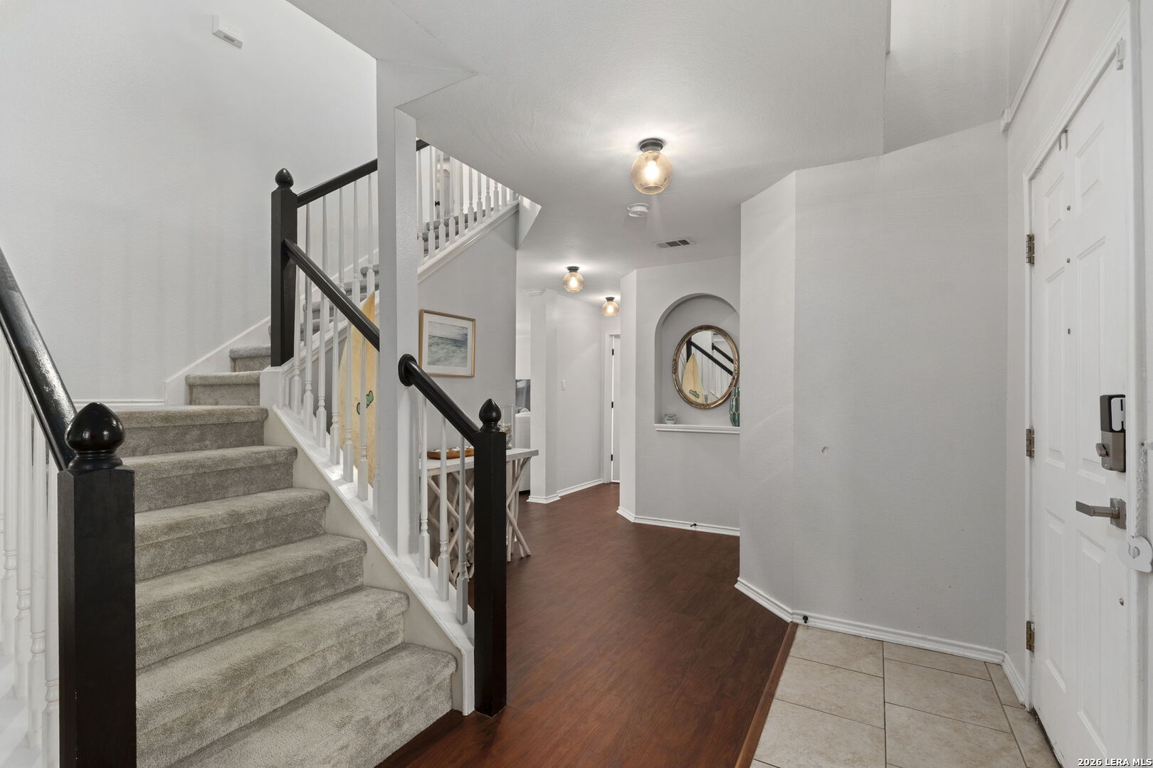 11911 Ghost Bridge Helotes, TX 78023 - Photo 8 of 47 a view of entryway