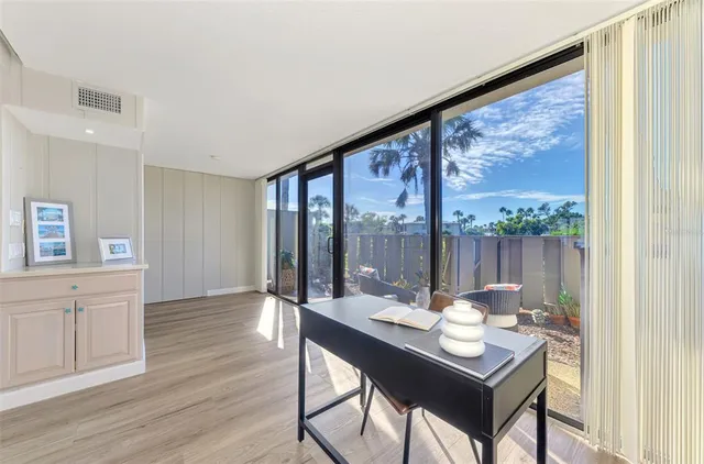 $709,900 | 6500 Flotilla Drive, Unit 102, Holmes Beach, FL 34217