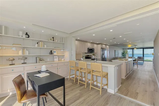 $709,900 | 6500 Flotilla Drive, Unit 102, Holmes Beach, FL 34217