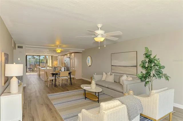 $709,900 | 6500 Flotilla Drive, Unit 102, Holmes Beach, FL 34217