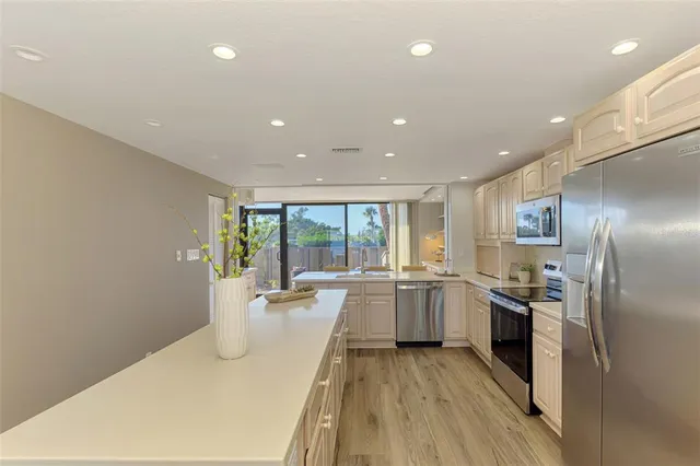 $709,900 | 6500 Flotilla Drive, Unit 102, Holmes Beach, FL 34217