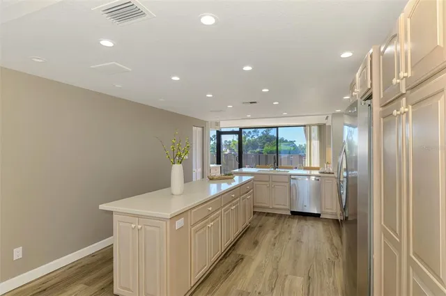 $709,900 | 6500 Flotilla Drive, Unit 102, Holmes Beach, FL 34217