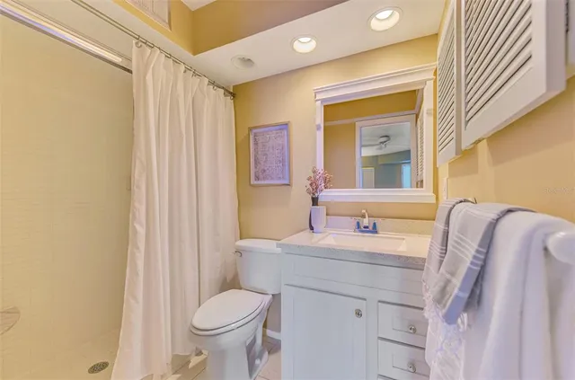 $709,900 | 6500 Flotilla Drive, Unit 102, Holmes Beach, FL 34217