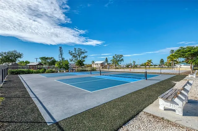 $709,900 | 6500 Flotilla Drive, Unit 102, Holmes Beach, FL 34217