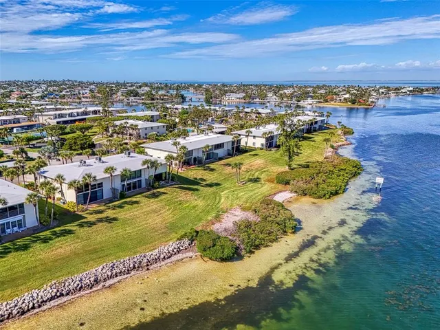 $709,900 | 6500 Flotilla Drive, Unit 102, Holmes Beach, FL 34217