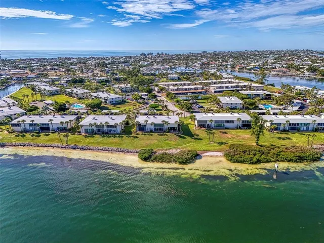 $709,900 | 6500 Flotilla Drive, Unit 102, Holmes Beach, FL 34217