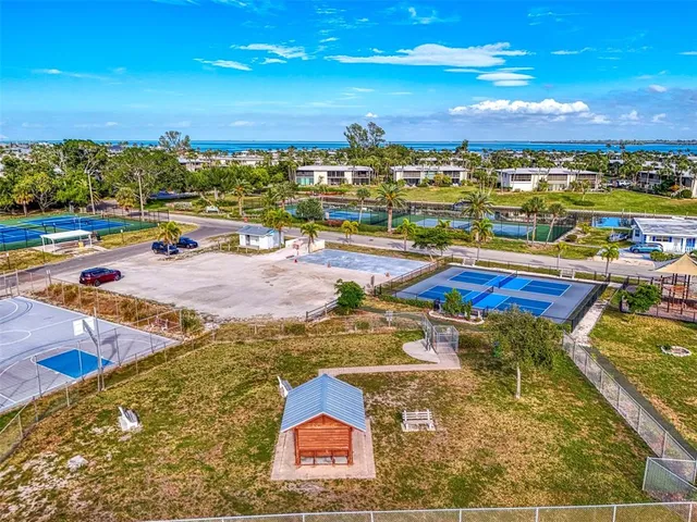 $709,900 | 6500 Flotilla Drive, Unit 102, Holmes Beach, FL 34217