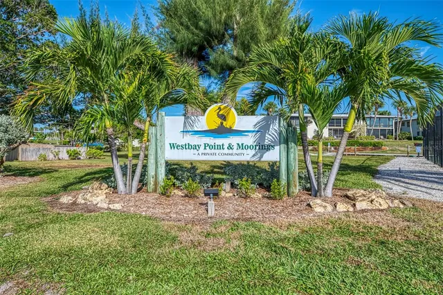 $709,900 | 6500 Flotilla Drive, Unit 102, Holmes Beach, FL 34217