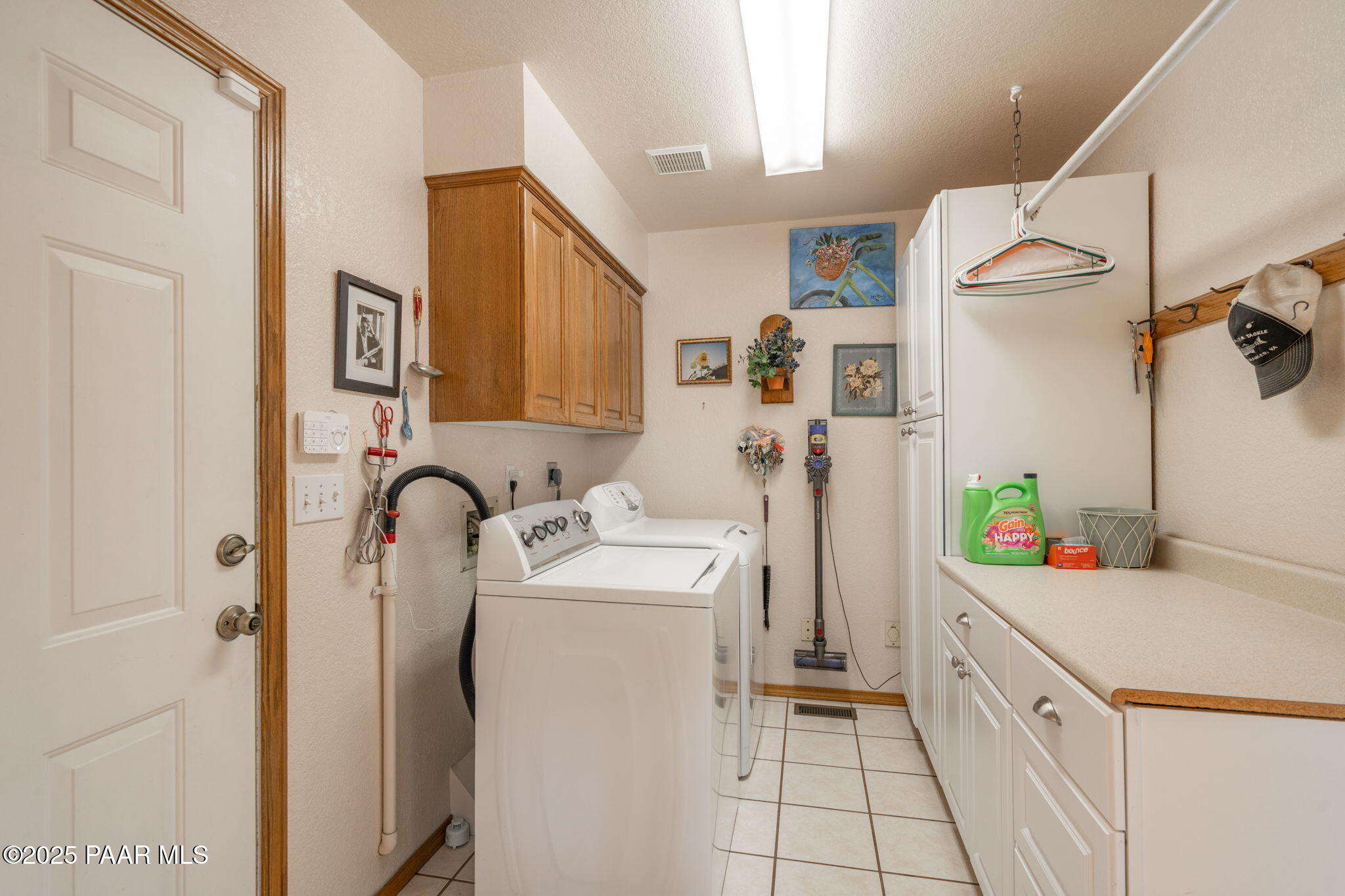 11452 East Turquoise Circle Dewey, AZ 86327 - Photo 35 of 68 Laundry Room