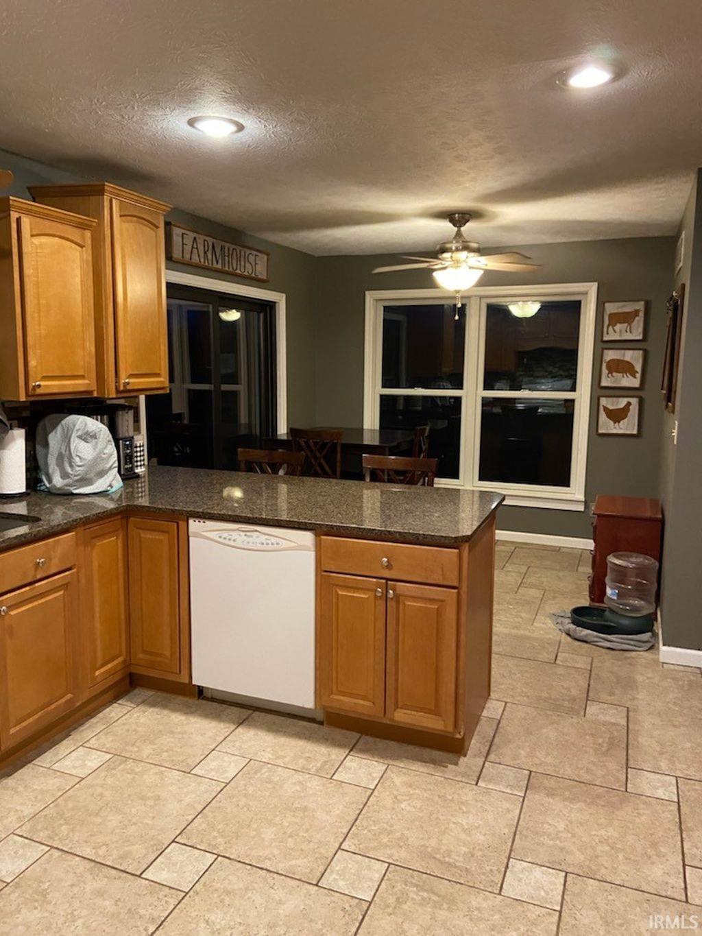 6928 South County Line Road East Lafayette, IN 47905 - Photo 8 of 24