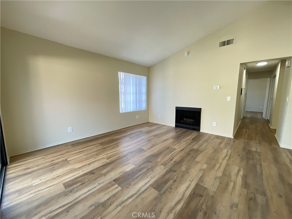 3582 West Stonepine Lane, Unit F Anaheim, CA 92804 - Photo 2 of 33