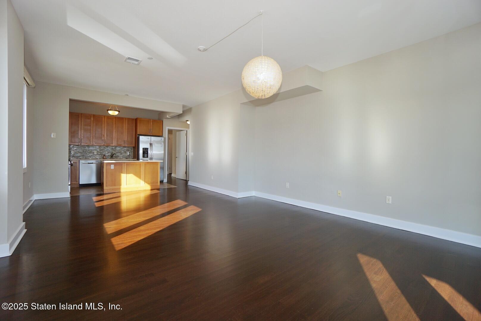 90 Bay Street Landing, Unit 4B Staten Island, NY 10301 - Photo 18 of 42 a view of livingroom with furniture