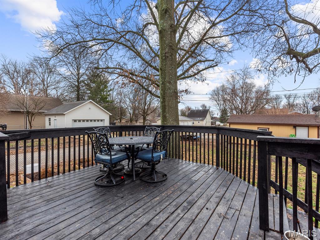 301 West Hanover Street New Baden, IL 62265 - Photo 36 of 39