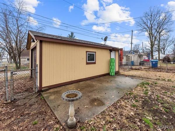 $185,000 | 301 West Hanover Street, New Baden, IL 62265