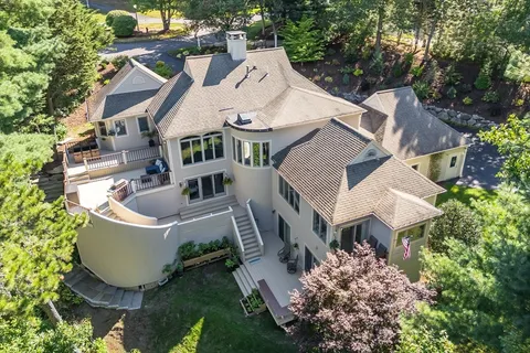 $1,399,900 | 3 Glenwood Lane, Sandwich, MA 02563