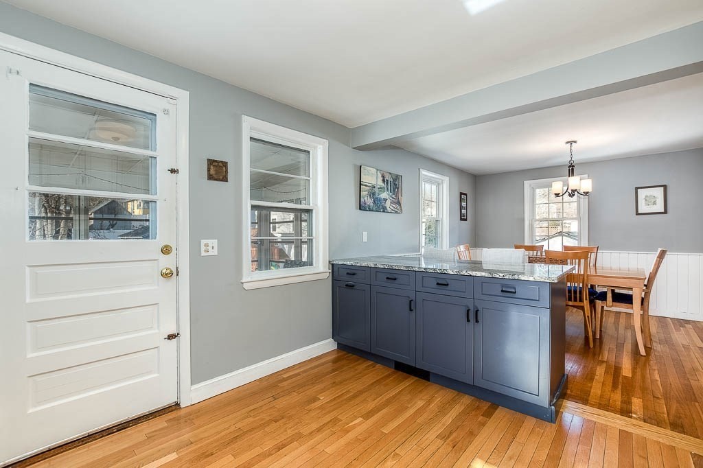 71 Vincent Road Dedham, MA 02026 - Photo 17 of 42 Gallery Image 17