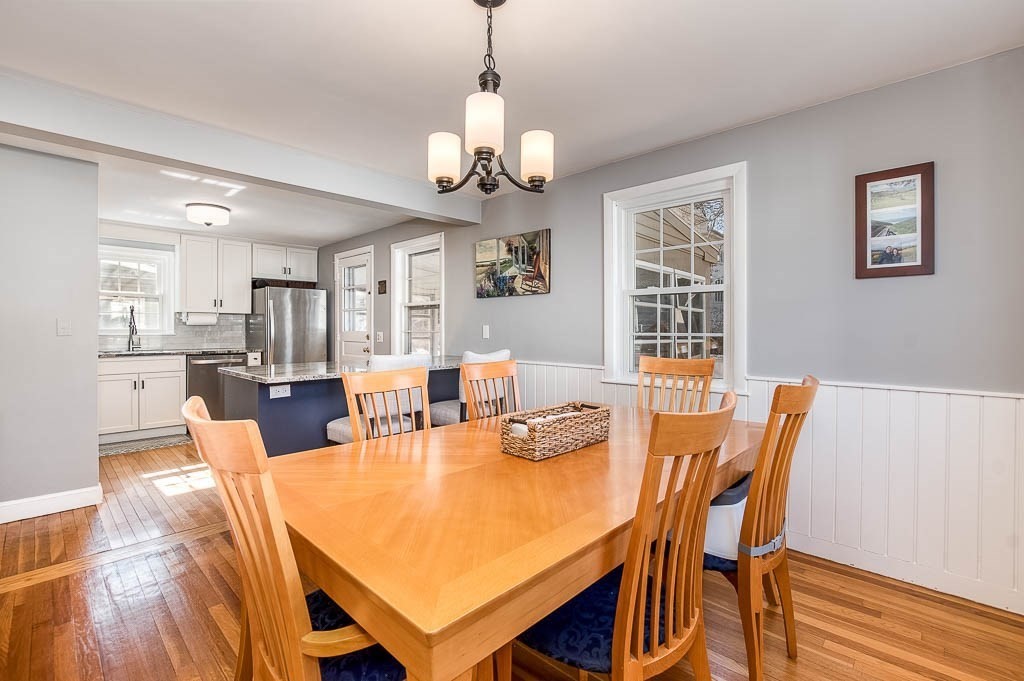71 Vincent Road Dedham, MA 02026 - Photo 10 of 42 Gallery Image 10
