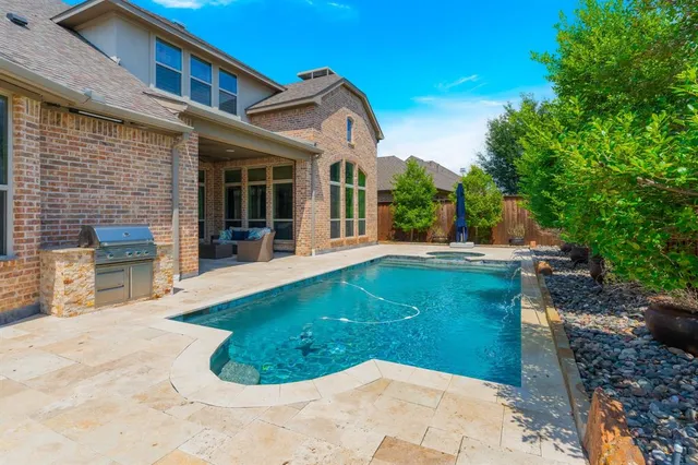 $1,500,000 | 640 Creekway Drive, Irving, TX 75039
