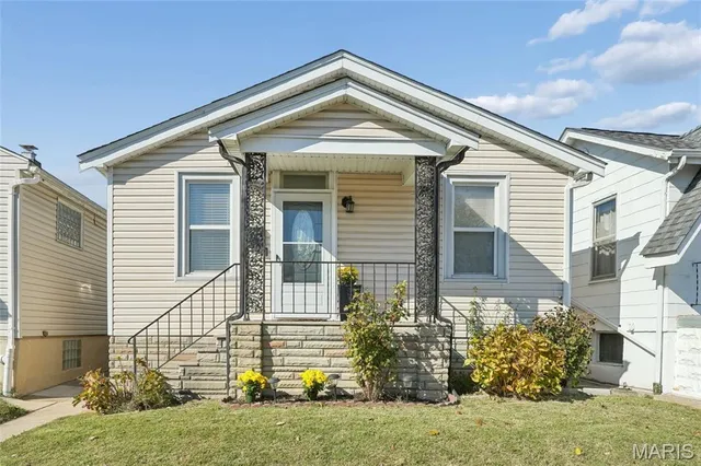 $205,000 | 6257 Goener Avenue, St. Louis, MO 63116