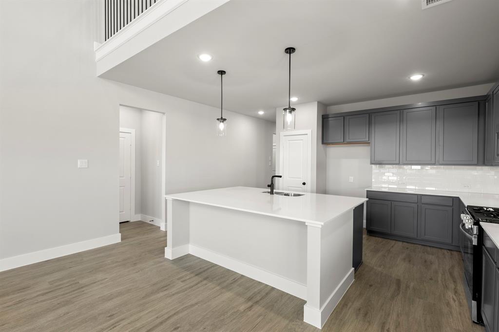 2364 Bell Way Forney, TX 75126 - Photo 9 of 27 09. 2364 Bell - Kitchen (3)