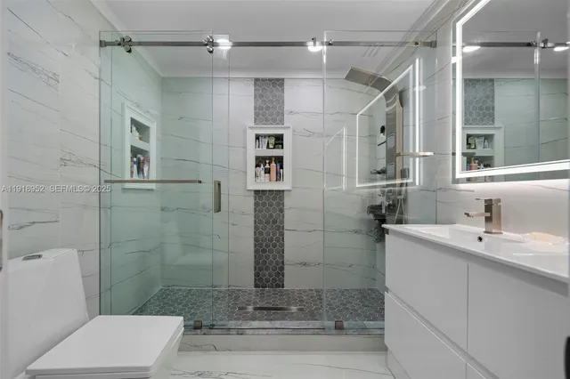 $3,950 | 850 Southwest 31st Avenue, Fort Lauderdale, FL 33312