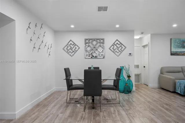 $3,950 | 850 Southwest 31st Avenue, Fort Lauderdale, FL 33312