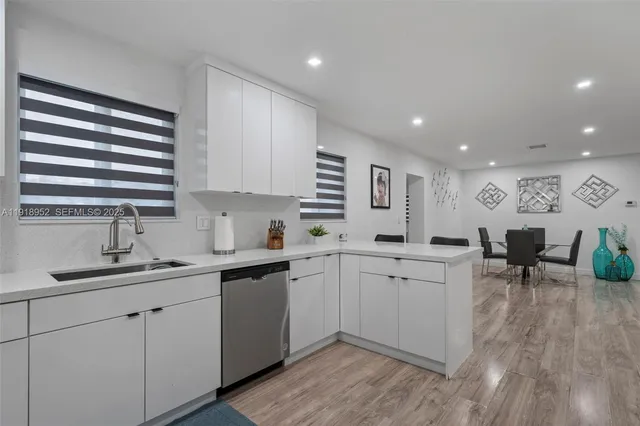 $3,950 | 850 Southwest 31st Avenue, Fort Lauderdale, FL 33312