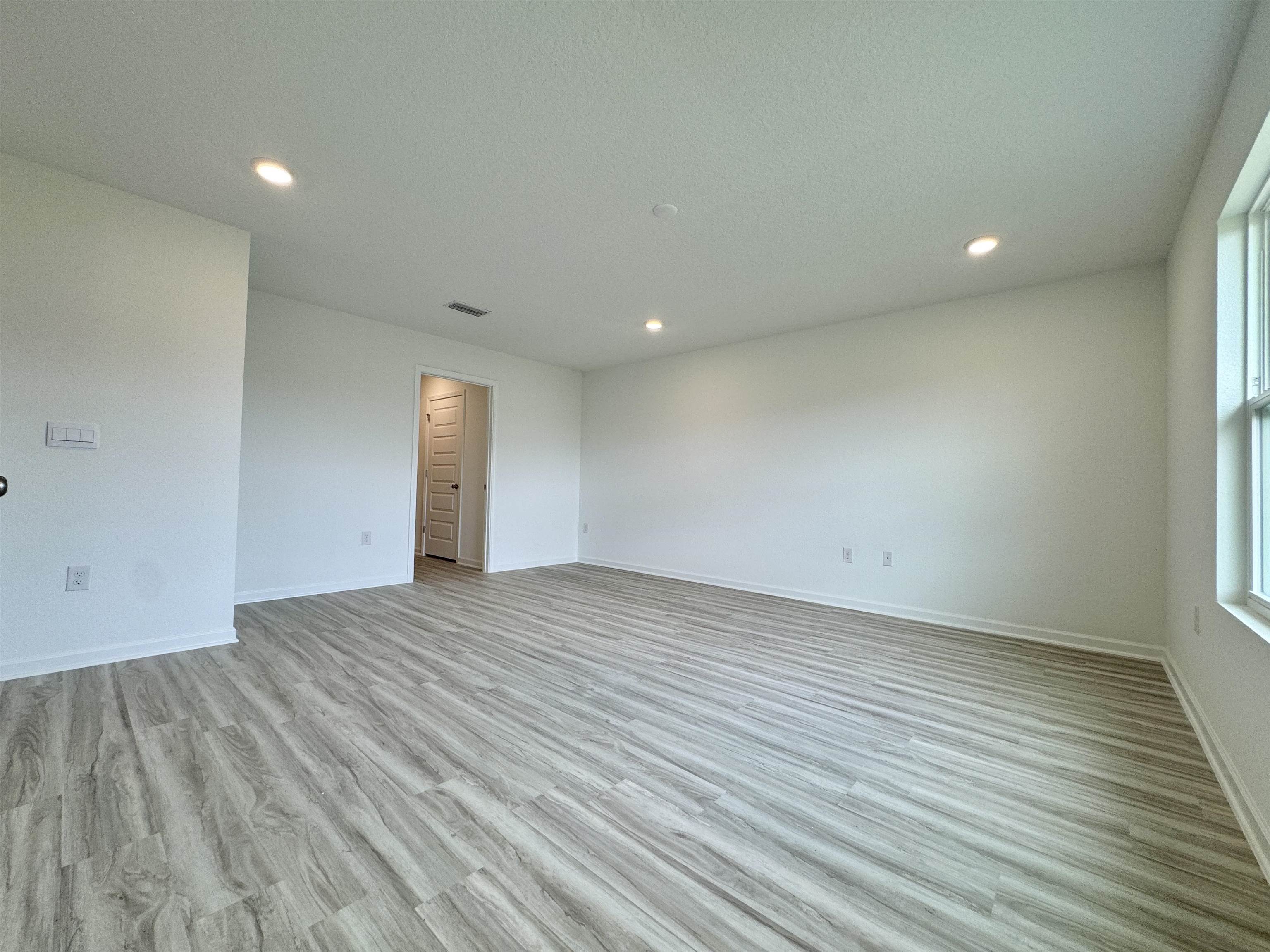 1057 Hayward Loop Foley, AL 36535 - Photo 13 of 35