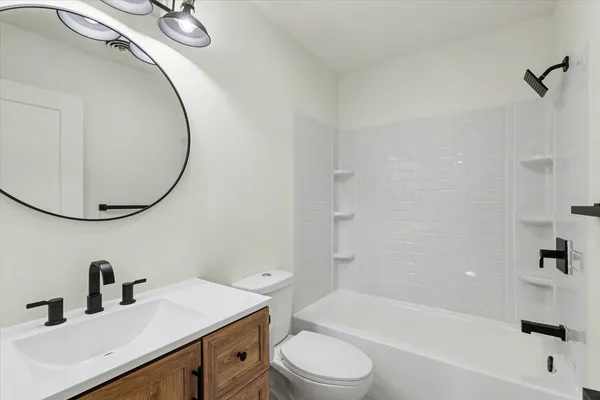 $449,900 | 1808 Golfview Drive, Urbana, IL 61801