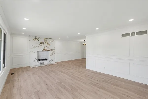 $449,900 | 1808 Golfview Drive, Urbana, IL 61801