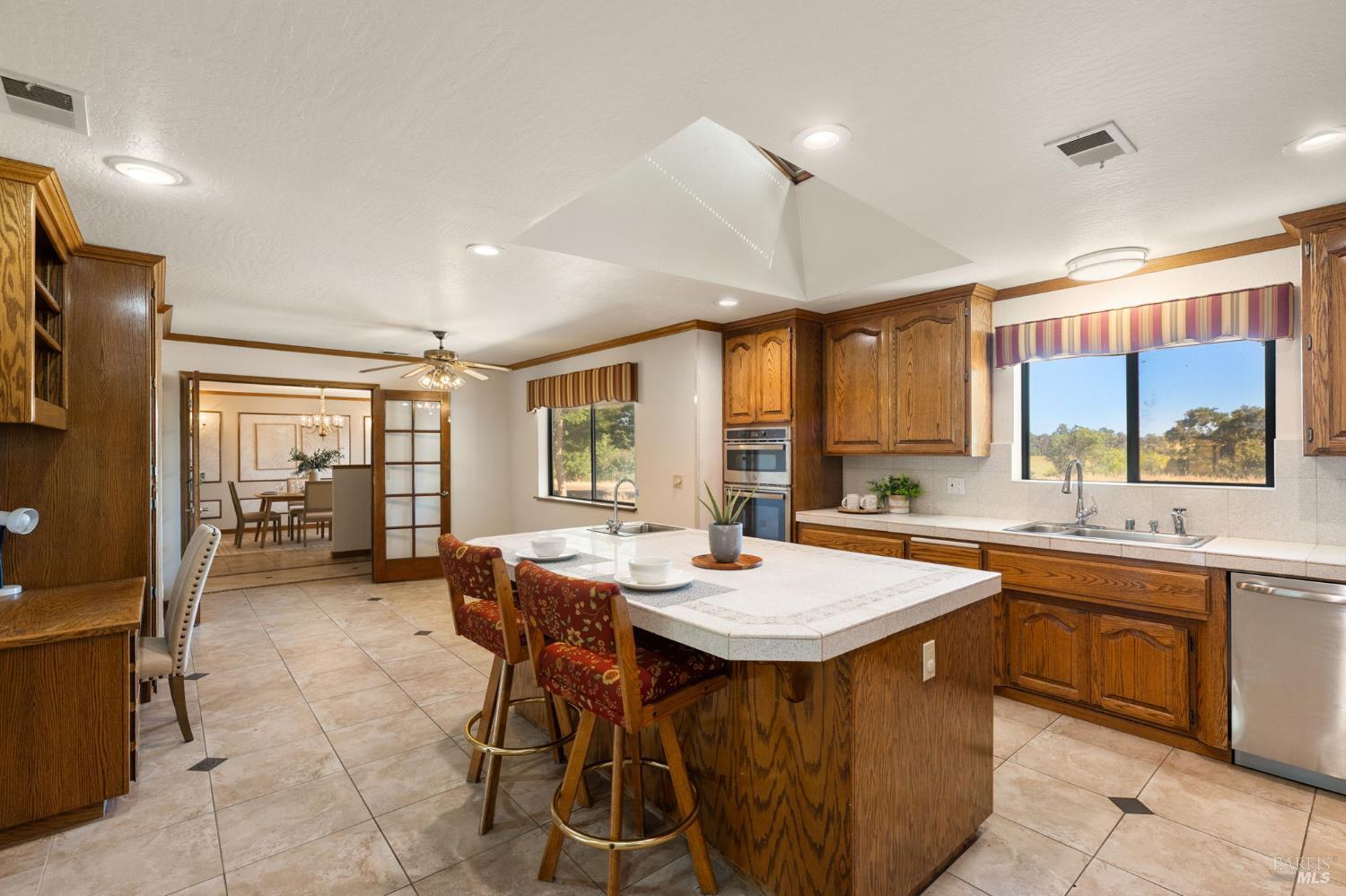 4445 Peaceful Glen Road Vacaville, CA 95688 - Photo 16 of 73