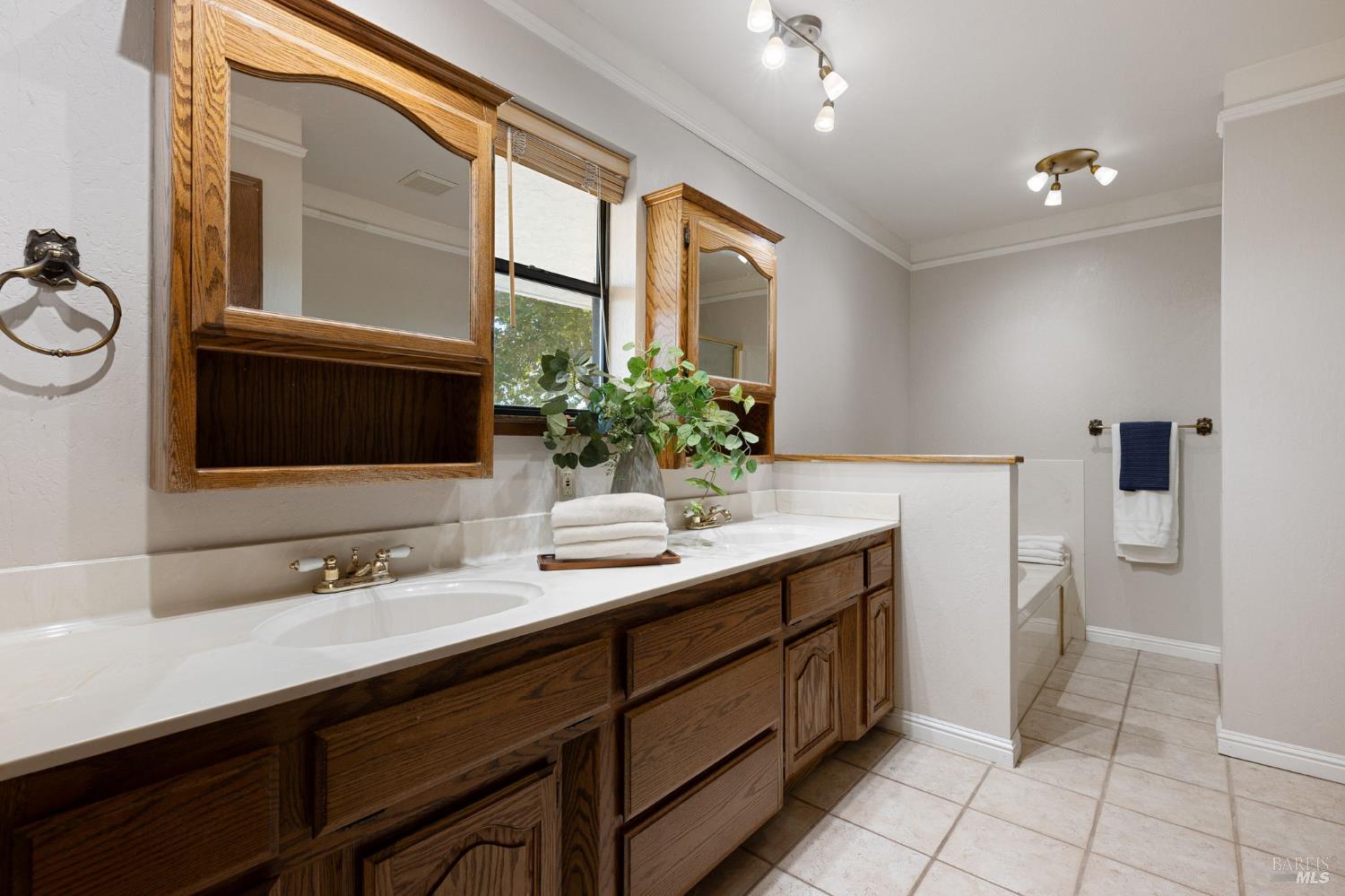 4445 Peaceful Glen Road Vacaville, CA 95688 - Photo 38 of 73