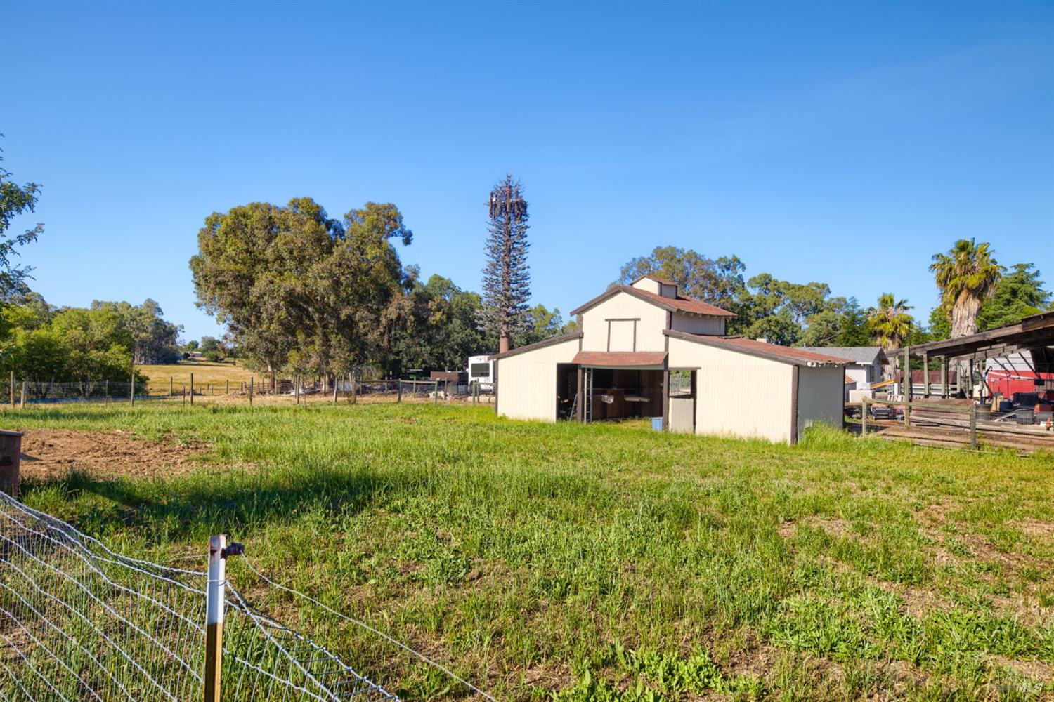 4445 Peaceful Glen Road Vacaville, CA 95688 - Photo 62 of 73