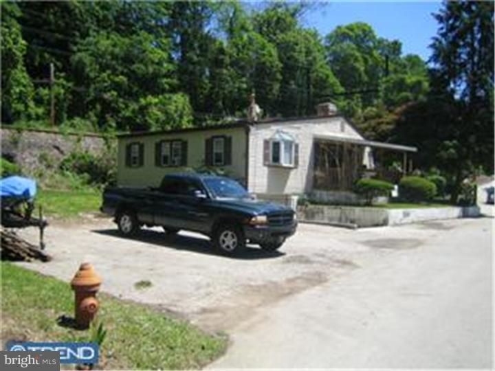 11-2 River Road Philadelphia, PA 19128 - Photo 7 of 9 Gallery Image 7