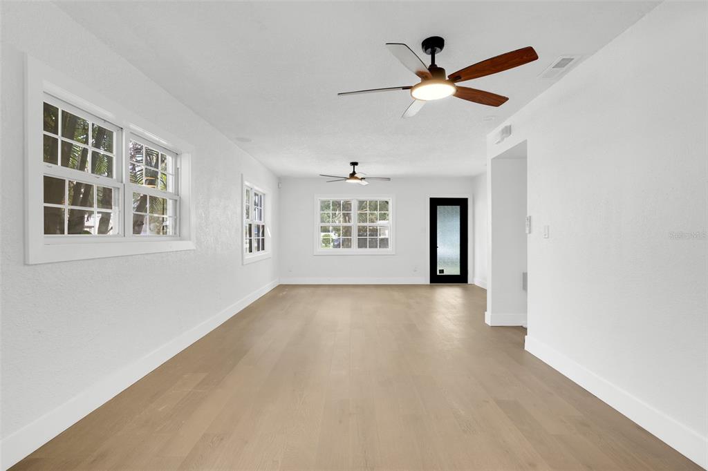 1444 Stetson Street Orlando, FL 32804 - Photo 6 of 39