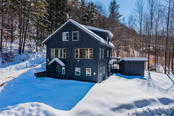 $675,000 | 161 Graysville Drive, Pittsfield, VT 05762